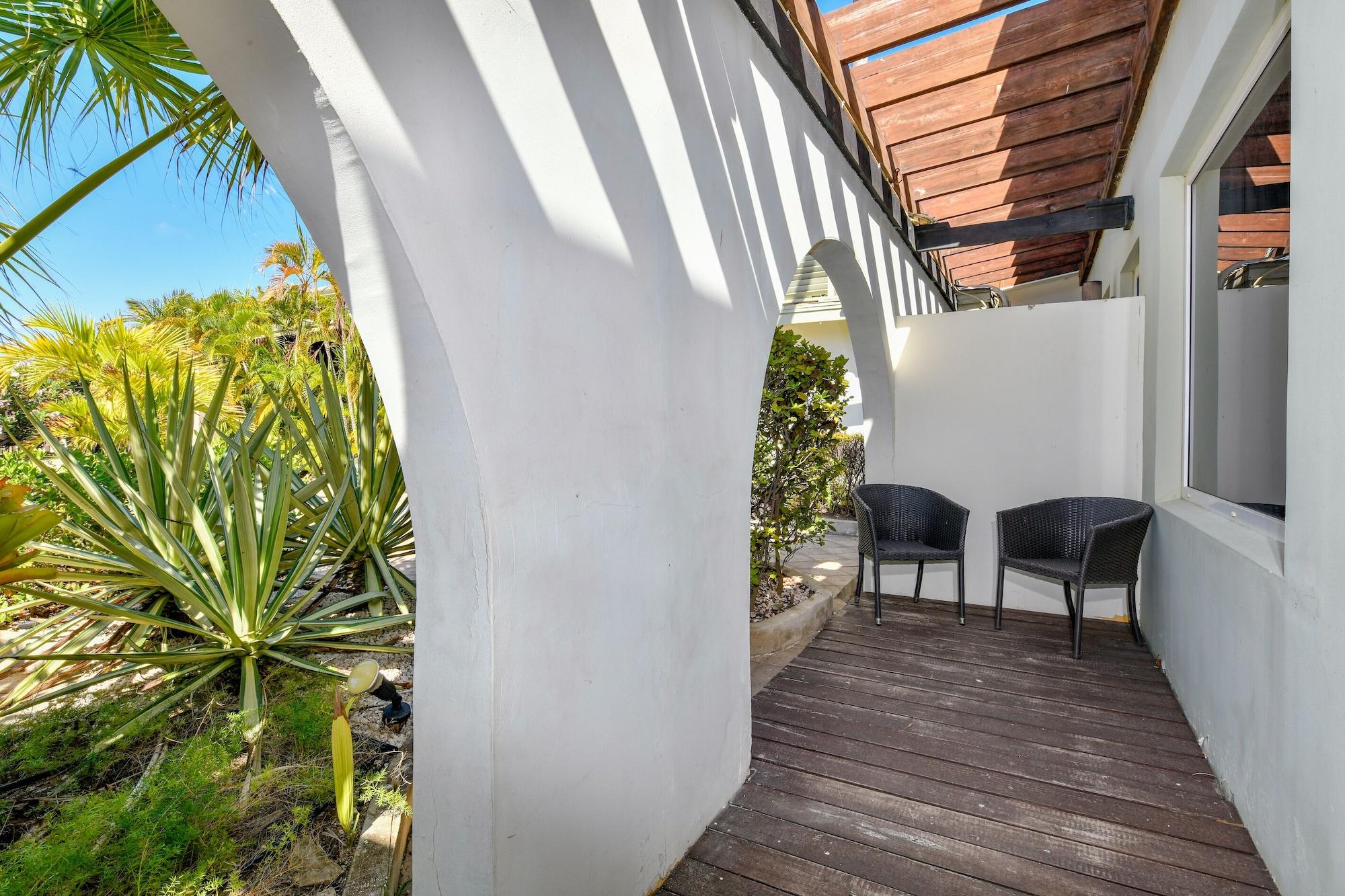 Talk Of The Town Beach Hotel & Beach Club By Gh Hoteles Oranjestad Esterno foto