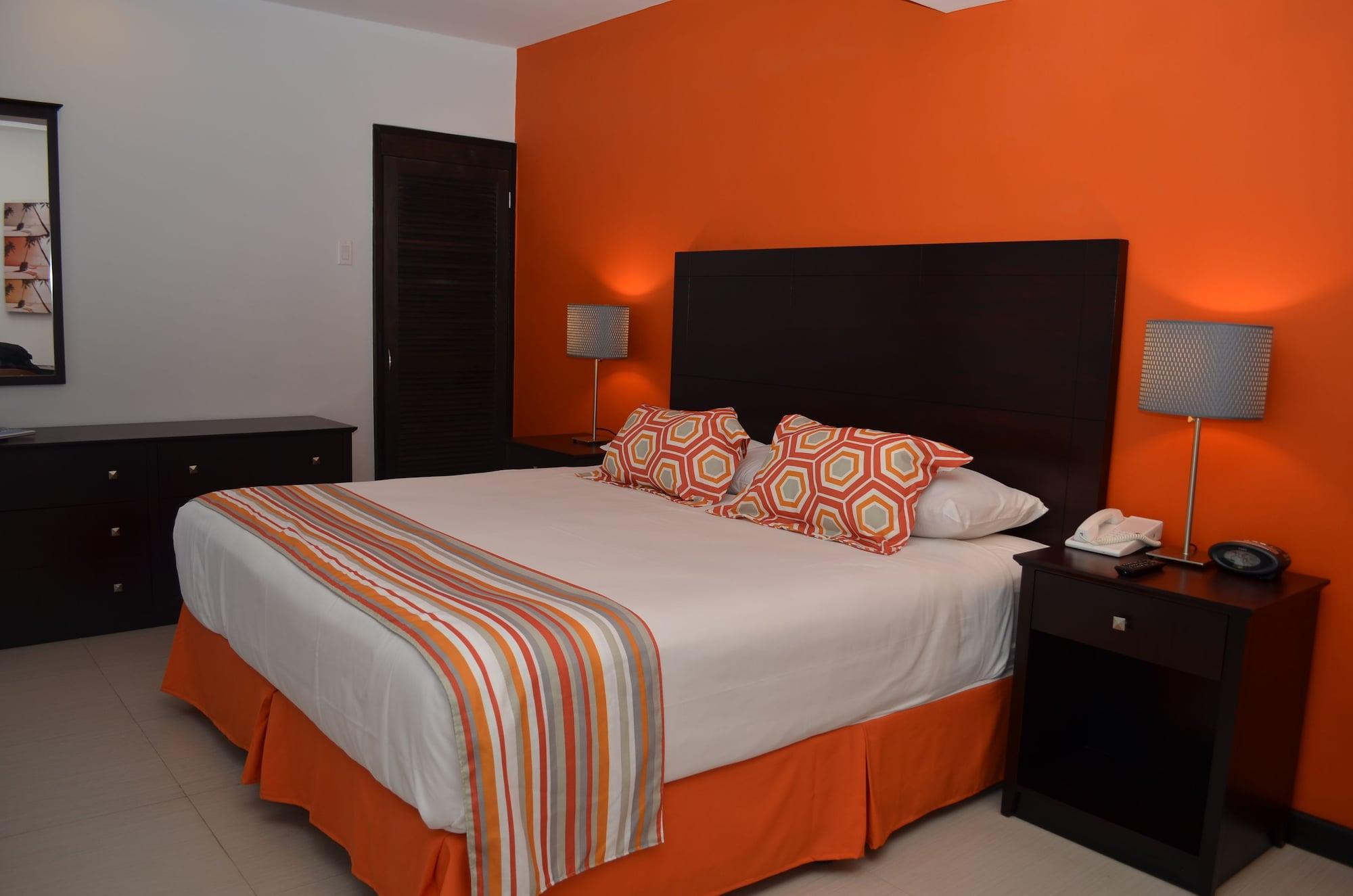 Talk Of The Town Beach Hotel & Beach Club By Gh Hoteles Oranjestad Esterno foto