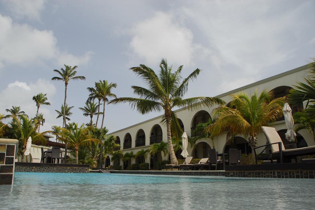 Talk Of The Town Beach Hotel & Beach Club By Gh Hoteles Oranjestad Esterno foto