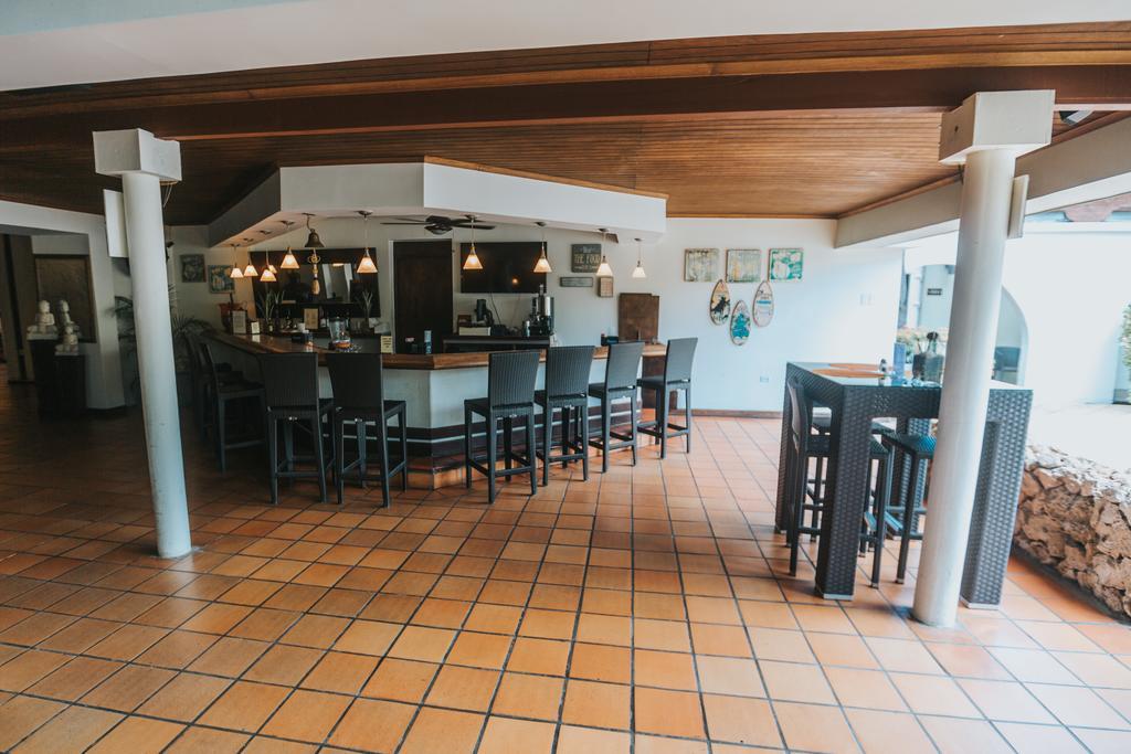 Talk Of The Town Beach Hotel & Beach Club By Gh Hoteles Oranjestad Esterno foto